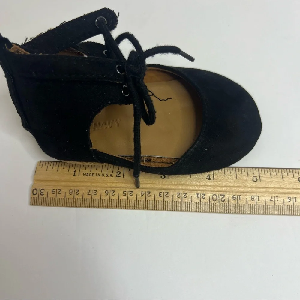 Old Navy Black Suede Lace-Up Shoes Size 18-24 Months Baby Toddler Soft Dressy